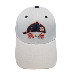 Vintage Auburn University Tigers Fitted Hat Cap 90s NCAA White UA Embroidered